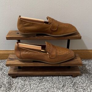 Clark’s Lyrical Way Classic Brown Leather Loafers w/ Shoes Trees